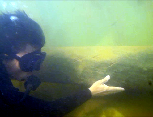 Con tàu cổ 700 năm tuổi này sẽ được bảo tồn tại vùng biển Bình Châu nhằm tạo điều kiện việc làm, nâng cao thu nhập cho người dân địa phương với tour du lịch, dịch vụ lặn biển. Ảnh: A.Khiêm