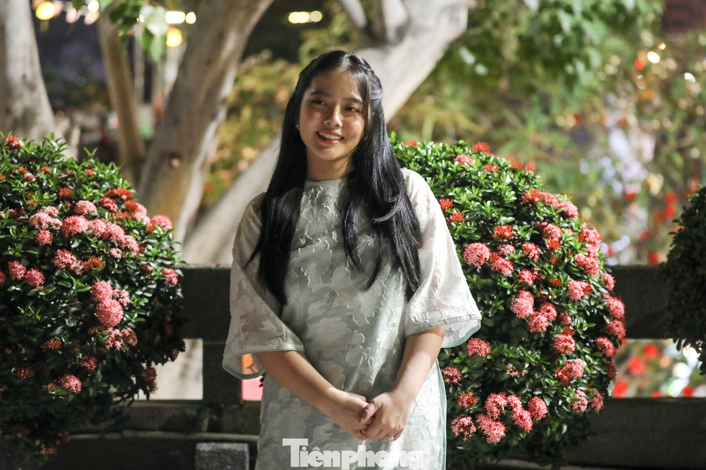 Không ít các bạn trẻ lựa chọn đi chùa với mong muốn lĩnh hội những kiến thức về văn hóa truyền thống và các giá trị về tín ngưỡng, tâm linh.