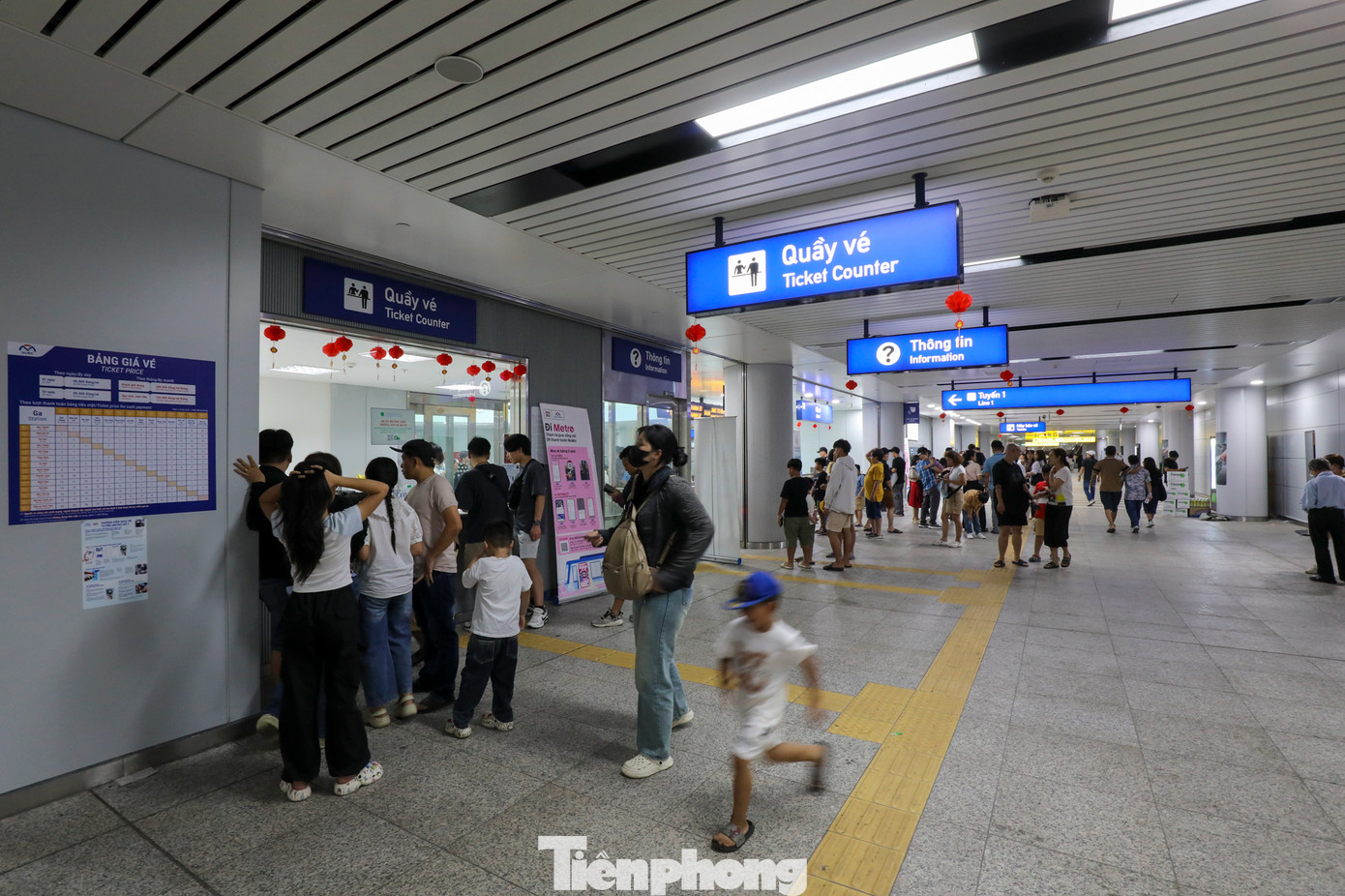 Người dân TPHCM đang dần trở lại cuộc sống bình thường sau kỳ nghỉ Tết, không còn đổ xô đi metro đến các địa điểm vui chơi.