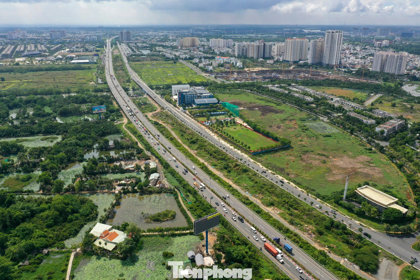 Đoạn từ nút giao An Phú đến nút giao cao tốc Biên Hòa - Vũng Tàu đã vượt hơn 25% năng lực thiết kế.