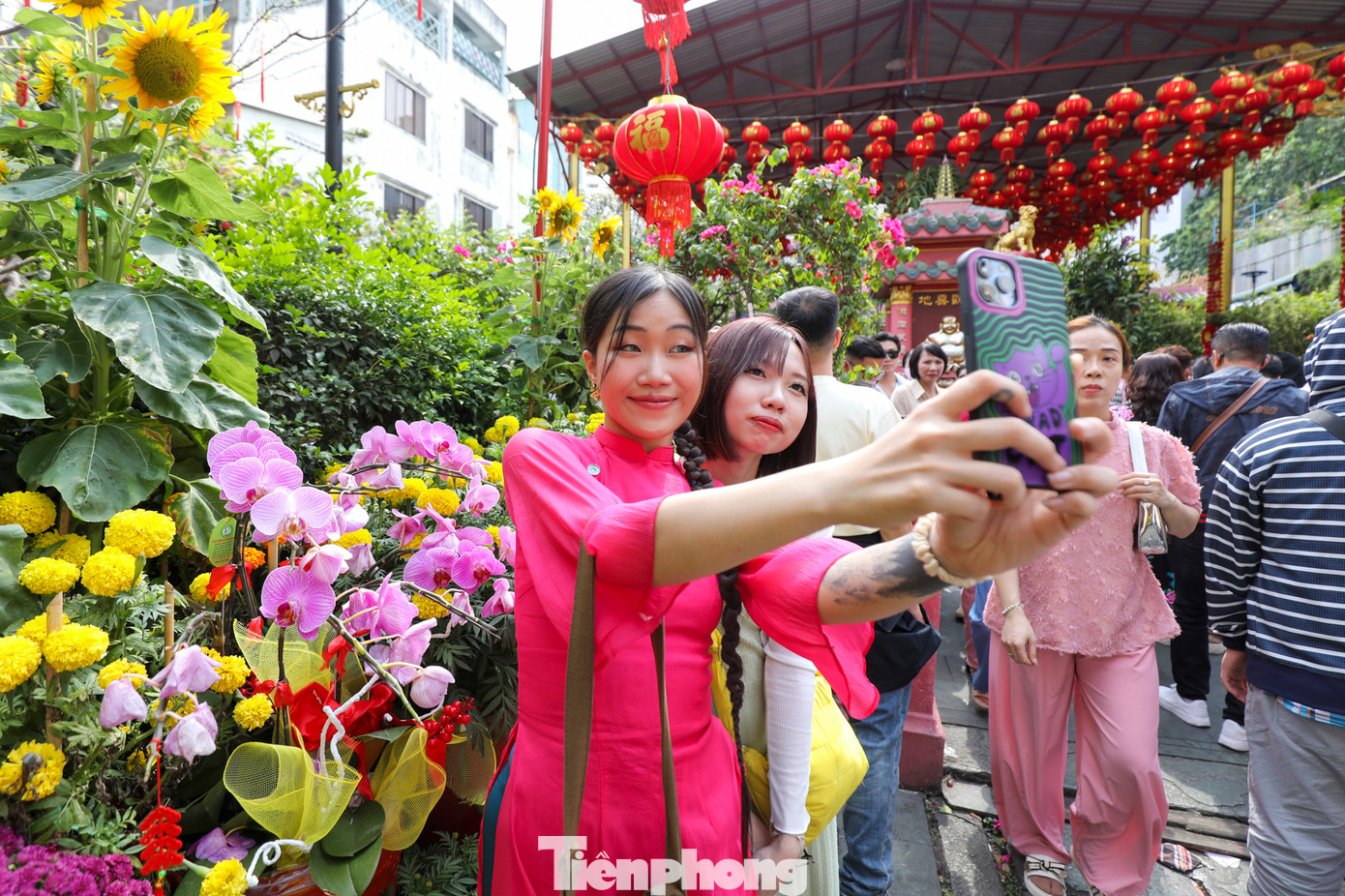 Trong những còn lại của kỳ nghỉ Tết Nguyên đán 2025, thời tiết TPHCM và các tỉnh thành Nam Bộ ổn định và thuận lợi cho mọi hoạt động du xuân, vui chơi ngoài trời. Ảnh minh họa: Duy Anh