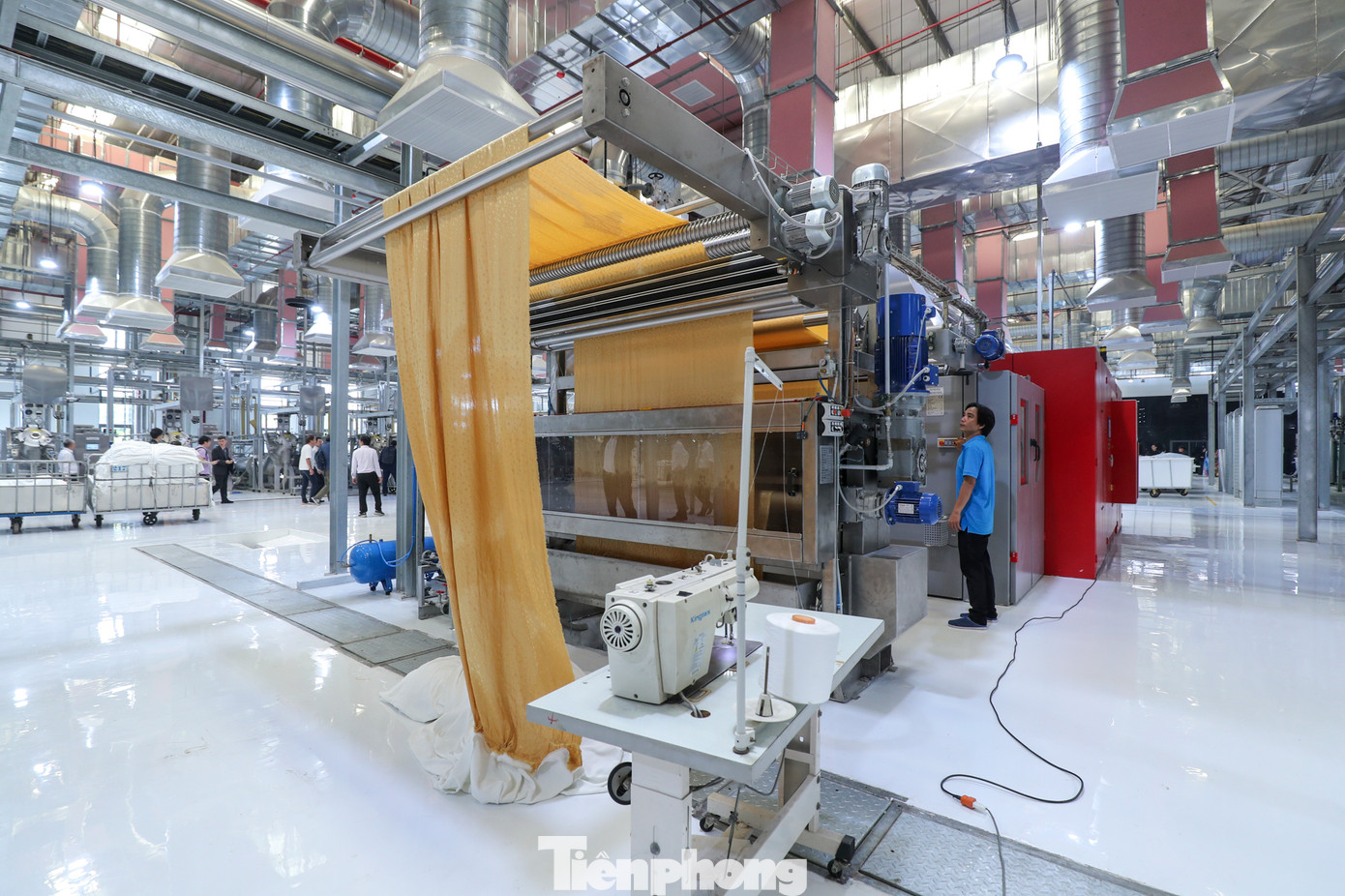 Chủ tịch HĐQT kiêm Tổng giám đốc Công ty cổ phần Tập đoàn Thái Tuấn - Trần Hoài Nam - cho biết Tập đoàn Thái Tuấn đã không ngừng đầu tư, phát triển và ứng dụng các công nghệ tiên tiến nhất hiện đại nhất vào trong sản xuất, thúc đẩy cho sự tăng trưởng toàn diện đối với doanh nghiệp.