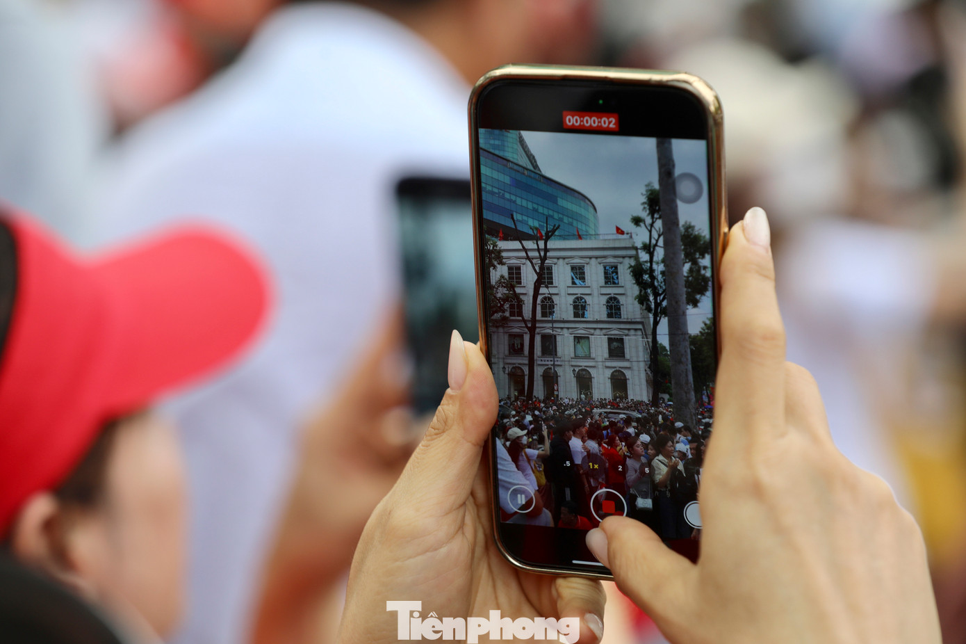 Ai cũng muốn lưu giữ những khoảnh khắc đặc biệt này để làm kỷ niệm.