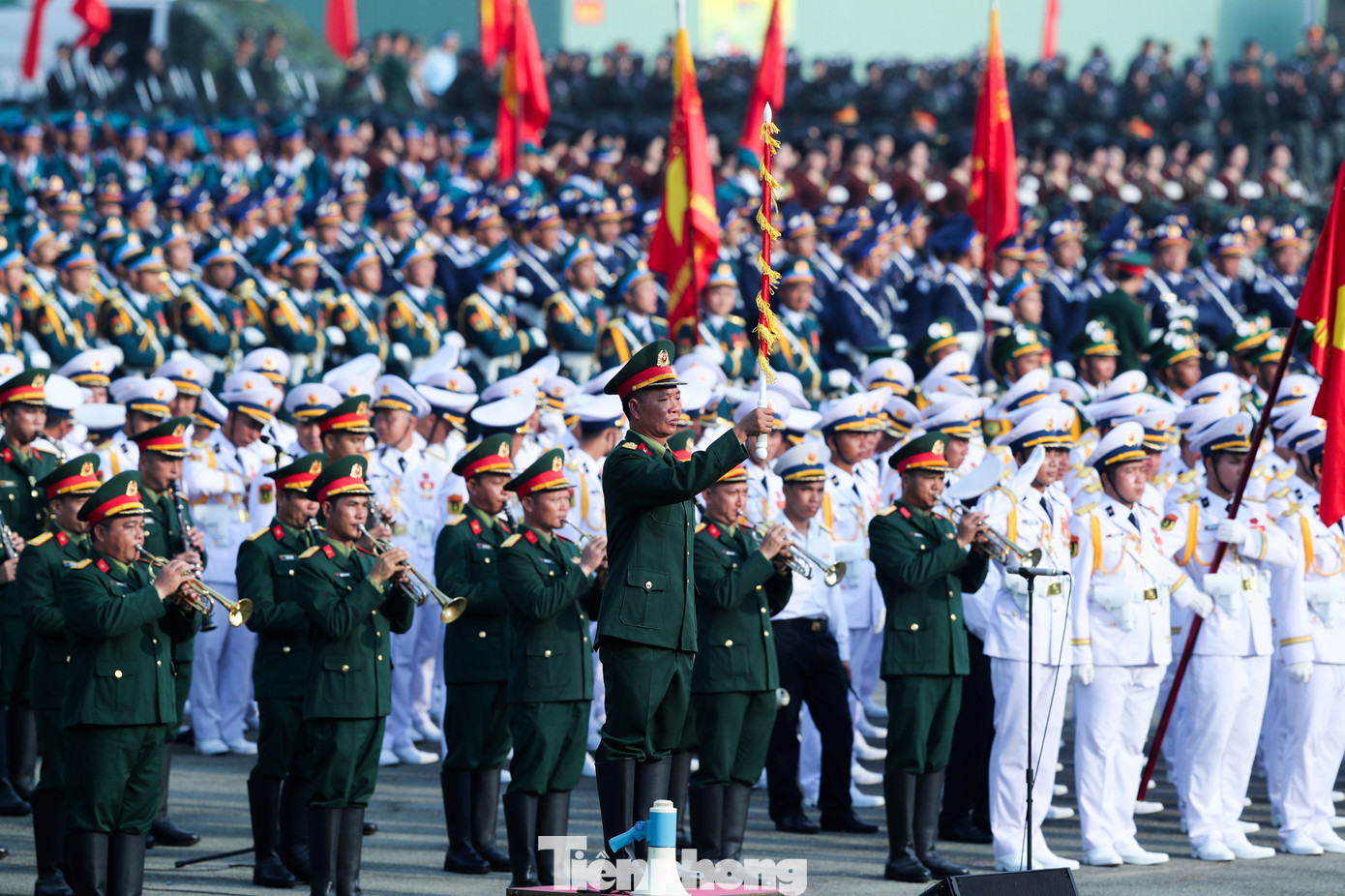 Trong những ngày tới, buổi tổng hợp luyện, sơ và tổng duyệt sẽ tiếp tục được tổ chức tại TPHCM để hoàn thiện các khâu cuối cùng, hướng tới lễ diễu binh, diễu hành chính thức diễn ra vào ngày 30/4.