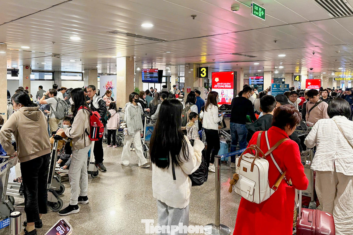 Nhiều người cho biết họ đi về quê thăm gia đình dịp Tết, cũng có người đi du lịch. Ai cũng hy vọng sau kỳ nghỉ họ sẽ sớm bắt nhịp trở lại với công việc, gặt hái được nhiều thành công và đạt được những mục tiêu đặt ra trong năm mới Ất Tỵ 2025