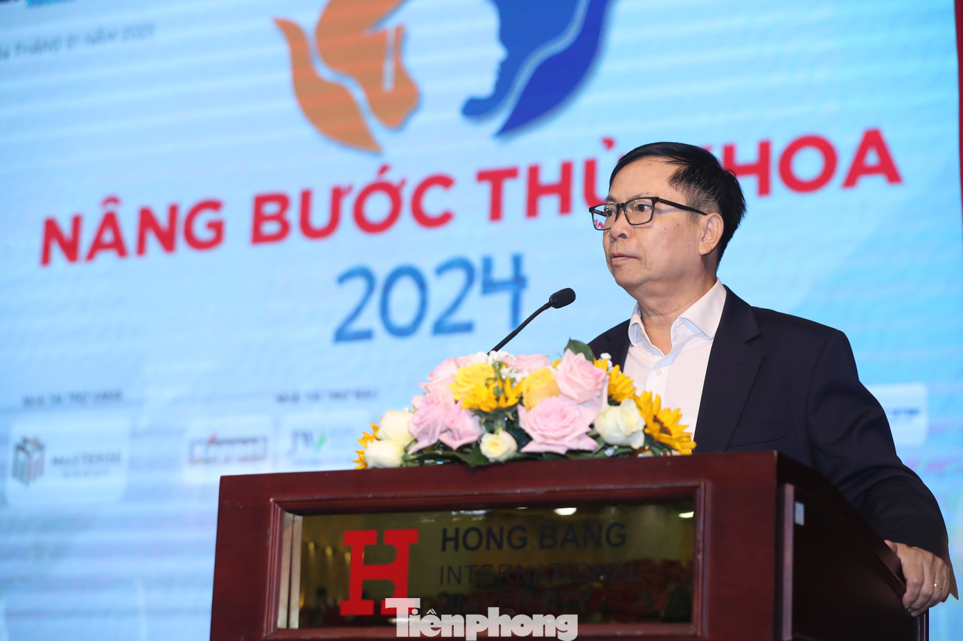 PGS. TS Lê Khắc Cường - Phó hiệu trưởng Đại học Quốc tế Hồng Bàng - cảm ơn Báo Tiền Phong đã cho trường đồng hành chương trình mang ý nghĩa nhân văn sâu sắc.