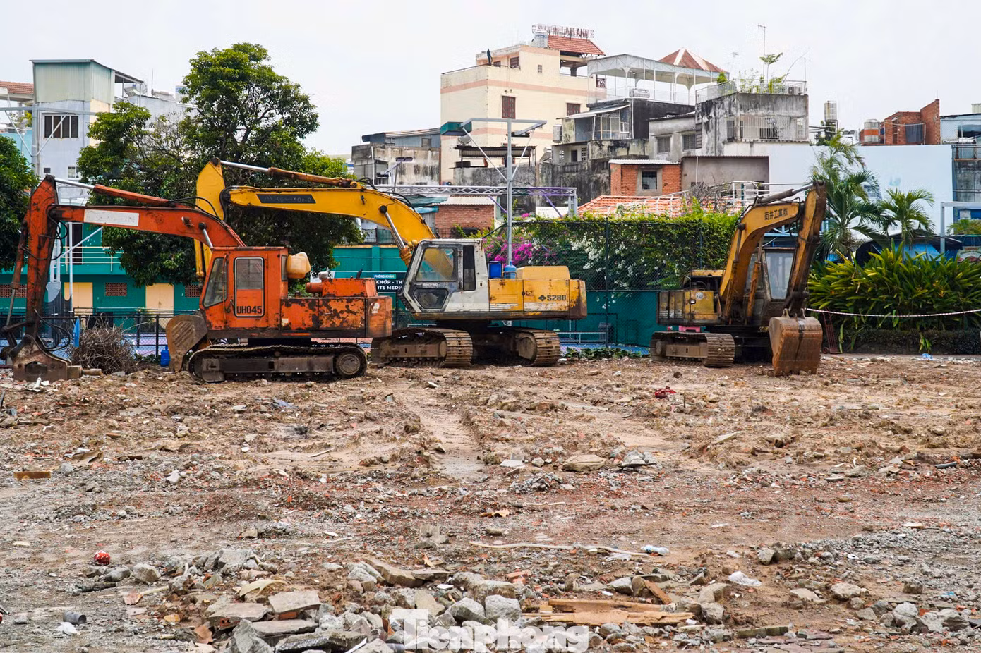 Sân khấu ca nhạc Lan Anh được thành lập năm 1997. Từ năm 2000, nơi đây trở thành một trong những tụ điểm ca nhạc gắn liền với các sự kiện, live show đình đám của nhiều thế hệ nghệ sĩ Việt.