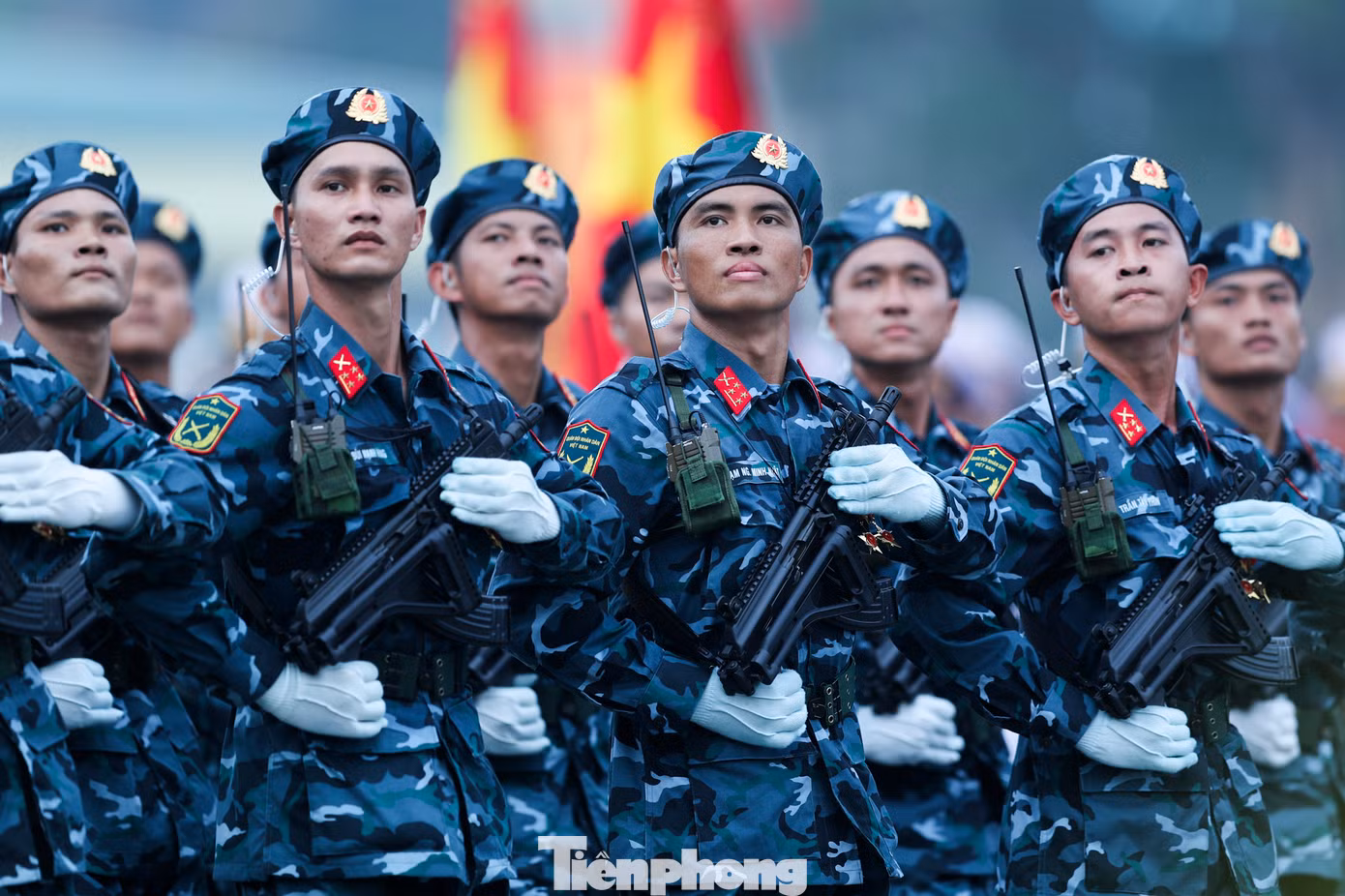 Buổi hợp luyện lần này có sự theo dõi trực tiếp của Tổng tham mưu trưởng Quân đội nhân dân Việt Nam Nguyễn Tân Cương.