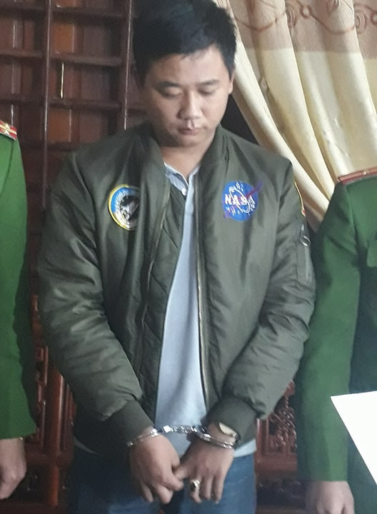 Khởi tố nghịch tử đánh cha gãy xương sườn, mẻ bánh chè ảnh 1