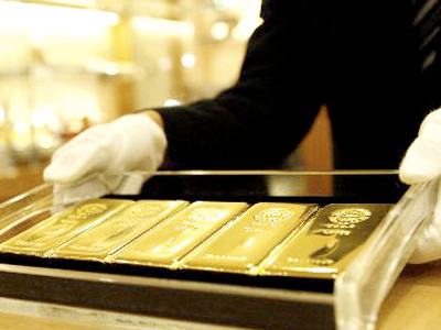 Giá vàng trong nước tiếp tục lập kỉ lục mới. Giá vàng trong nước tiếp tục lập kỉ lục mới