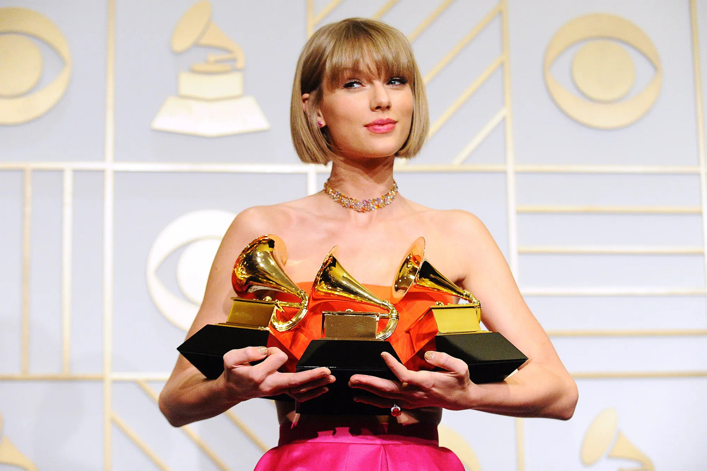 Liệu Taylor Swift có giành được chiếc &quot;kèn vàng&quot; thứ 12 cho bộ sưu tập Grammys của mình?