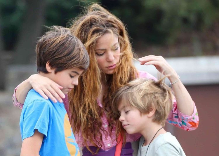 "Cuộc sống đã bù đắp cho tôi một cách xứng đáng, với những đứa con tuyệt vời." "Cuộc sống đã bù đắp cho tôi một cách xứng đáng, với những đứa con tuyệt vời."