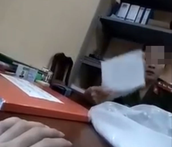 Xử lý vụ ngã giá làm hộ chiếu nhanh: Công an nhiều tỉnh đồng loạt vào cuộc ảnh 4