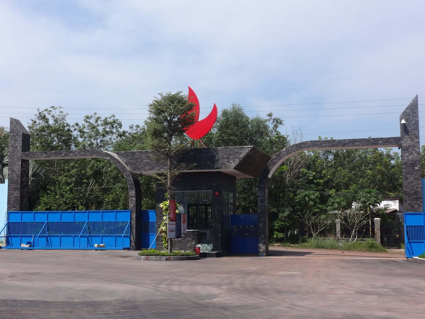 Trụ sở Công ty XNK Dầu khí Thái Bình Dương. Trụ sở Công ty XNK Dầu khí Thái Bình Dương.