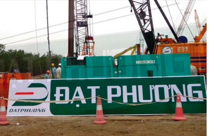 Công ty CP Tập đoàn Đạt Phương cũng cho Công ty CP Thuỷ điện Đạt Phương Sơn Trà vay tối đa 500 tỷ đồng. Công ty CP Tập đoàn Đạt Phương cũng cho Công ty CP Thuỷ điện Đạt Phương Sơn Trà vay tối đa 500 tỷ đồng.