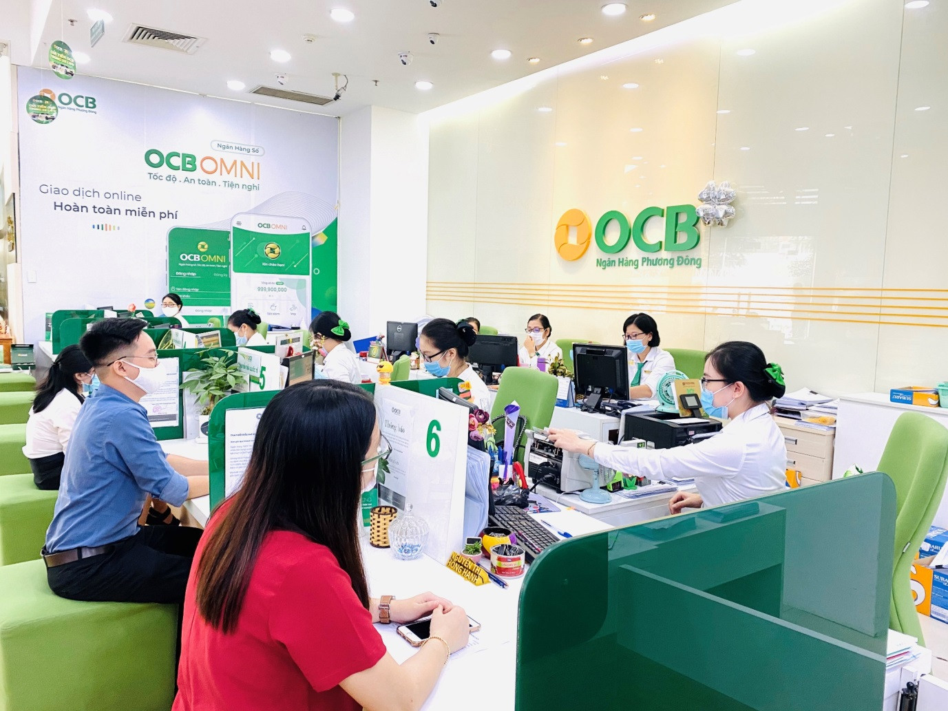 Ngân hàng OCB dự kiến phát hành tối đa 26.000 tỷ trái phiếu, mệnh giá tương ứng 1 tỷ đồng/trái phiếu. Ngân hàng OCB dự kiến phát hành tối đa 26.000 tỷ trái phiếu, mệnh giá tương ứng 1 tỷ đồng/trái phiếu.
