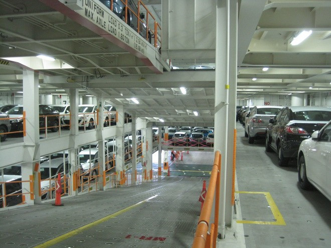 Đám cháy trên tàu AH SHIN được xác định ở tầng số 8, số 9 và số 10. Riêng tại tầng số 11 và số 12 có nhiều khói. Thủy thủ đoàn đã sử dụng hết 50 tấn CO2 trên tàu để chữa cháy. Đám cháy trên tàu AH SHIN được xác định ở tầng số 8, số 9 và số 10. Riêng tại tầng số 11 và số 12 có nhiều khói. Thủy thủ đoàn đã sử dụng hết 50 tấn CO2 trên tàu để chữa cháy.