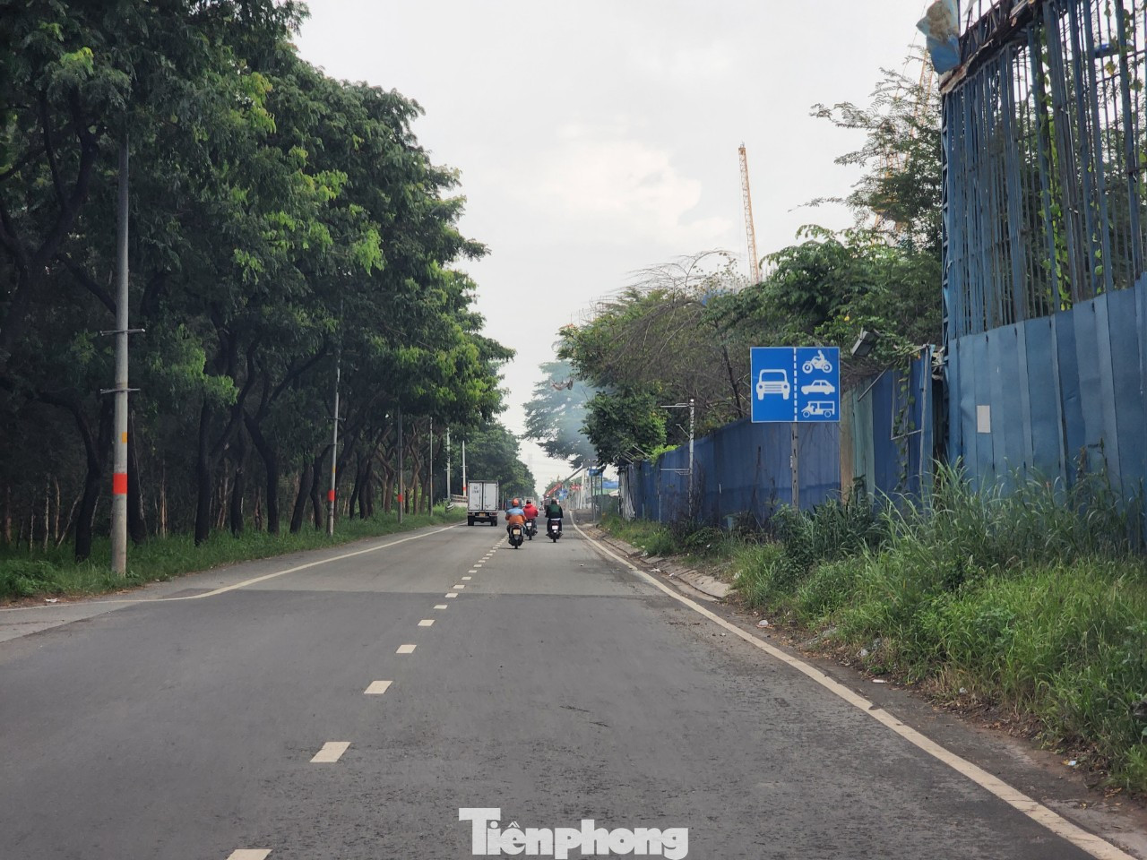 Cụ thể như xây dựng lấn chiếm rạch, sử dụng sai mục đích, xây dựng không có giấy phép, sử dụng đất sai mục đích, vi phạm hành lang thủy giới.