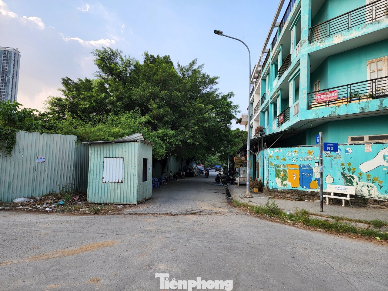 Đến cuối tháng 8/2022, Sở Xây dựng TPHCM phối hợp Công ty CP Đầu tư Xây dựng Xuân Mai Sài Gòn tổ chức lễ khởi công dự án nhà ở xã hội MR1 ở quận 7. Đây là khu đất có vị trí đắc địa với 4 mặt tiền. Đến cuối tháng 8/2022, Sở Xây dựng TPHCM phối hợp Công ty CP Đầu tư Xây dựng Xuân Mai Sài Gòn tổ chức lễ khởi công dự án nhà ở xã hội MR1 ở quận 7. Đây là khu đất có vị trí đắc địa với 4 mặt tiền.