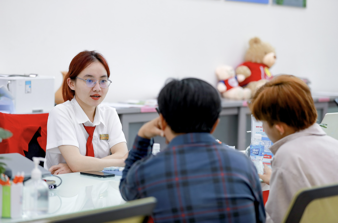 Năm 2024, UEF tiếp tục mở rộng chính sách học bổng tuyển sinh gồm các mức 25%, 50%, 100%.