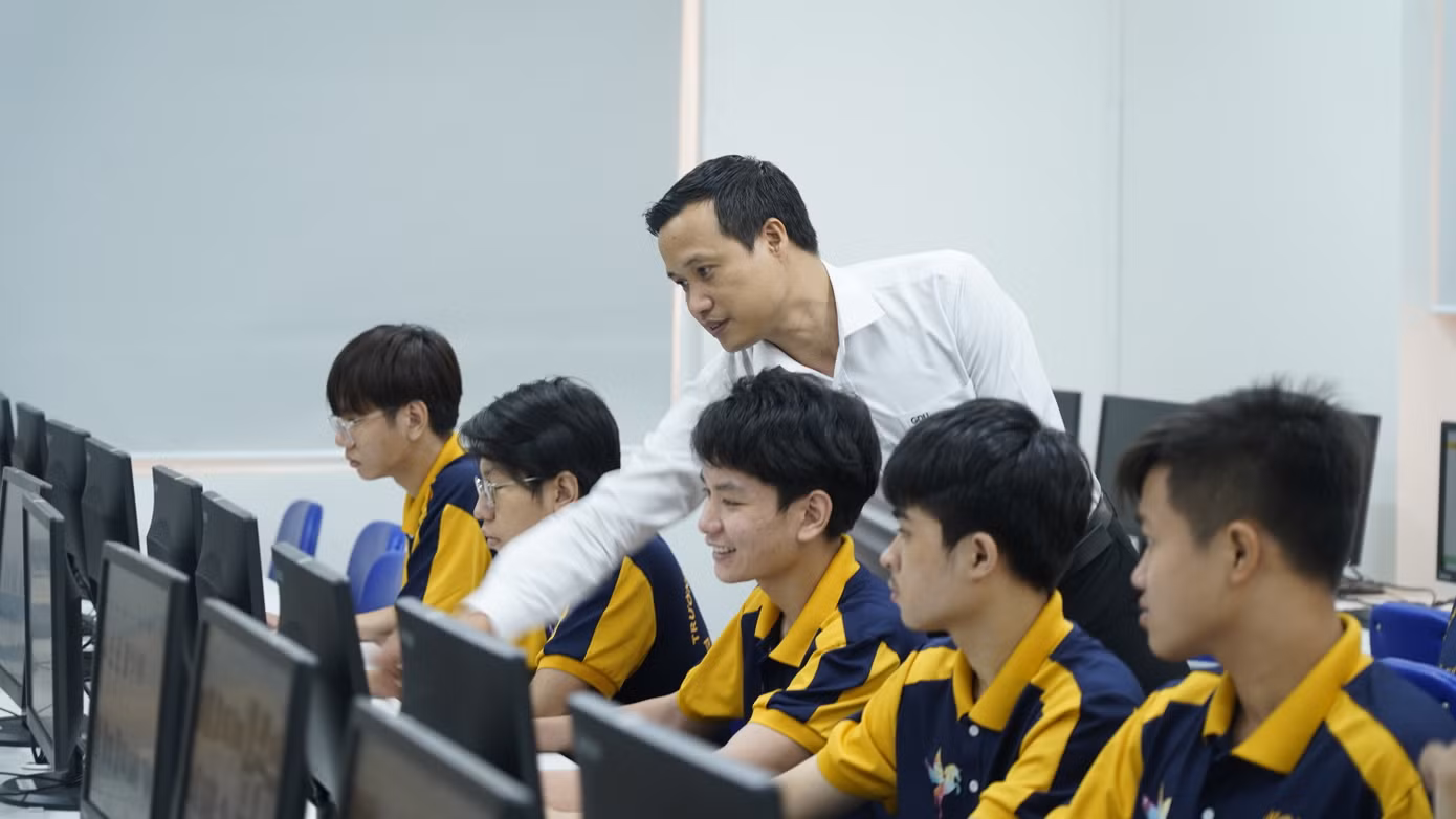 Trường ĐH Gia Định có mức học phí là 12,5 triệu đồng/học kỳ đối với chương trình đại trà.