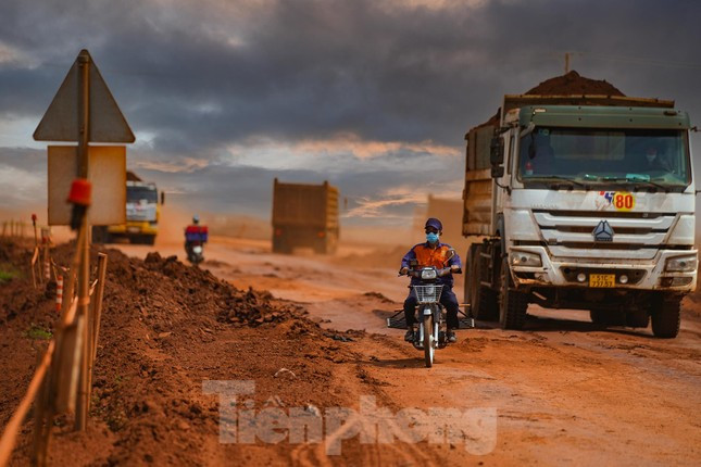 Thủ tướng giao Bộ Giao thông Vận tải, Ủy ban Quản lý vốn nhà nước tại doanh nghiệp khẩn trương chỉ đạo đánh giá năng lực triển khai dự án của ACV.