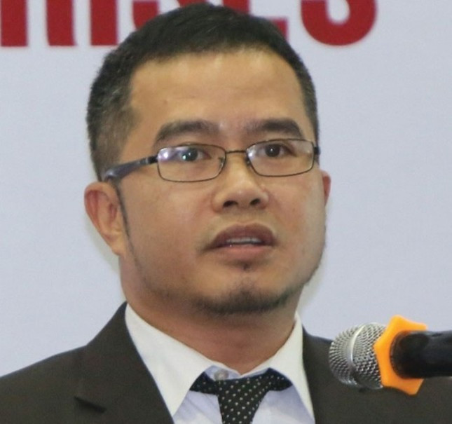 Ông Hoàng Đức Hùng. Ông Hoàng Đức Hùng.