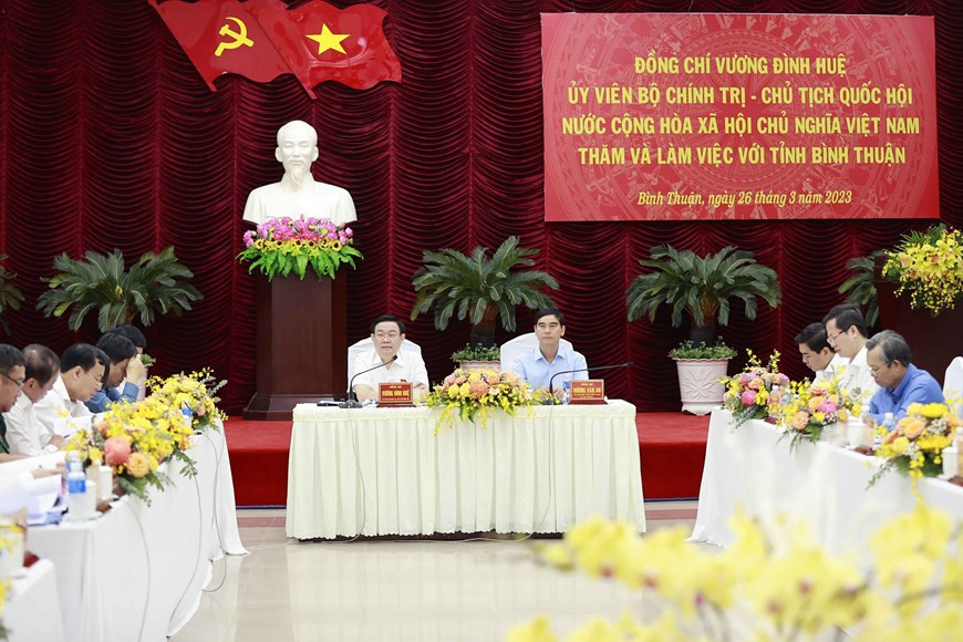 Chủ tịch Quốc hội Vương Đình Huệ và đoàn công tác Trung ương làm việc với Ban Thường vụ Tỉnh ủy Bình Thuận. Ảnh: TTXVN. Chủ tịch Quốc hội Vương Đình Huệ và đoàn công tác Trung ương làm việc với Ban Thường vụ Tỉnh ủy Bình Thuận. Ảnh: TTXVN.