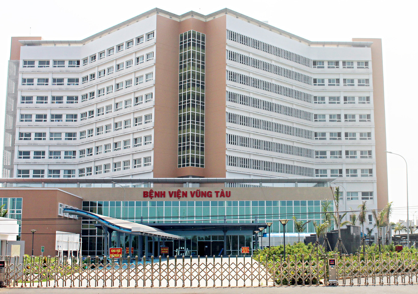 Bệnh viện Đa khoa TP.Vũng Tàu - nơi vừa bị Cơ quan CSĐT Công an tỉnh Bà Rịa - Vũng Tàu vừa ra quyết định số 20/QĐ-CSKT.Đ2 khởi tố vụ án hình sự do có dấu hiệu vi phạm quy định đấu thầu.