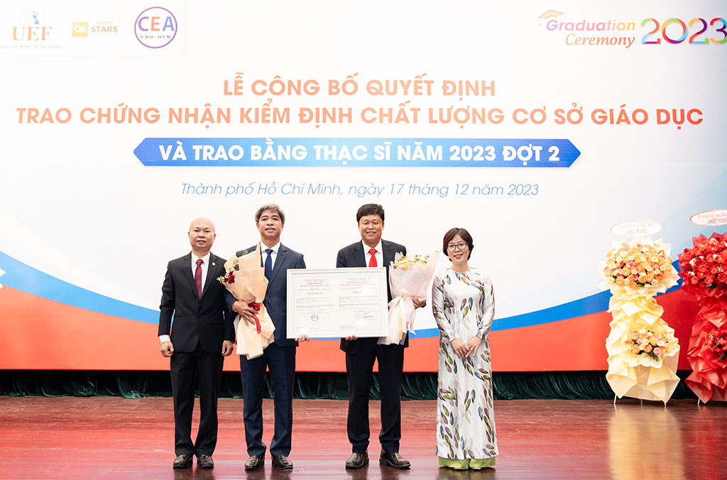 Trường ĐH Kinh tế - Tài chính TP. HCM đón nhận chứng nhận kiểm định chất lượng cơ sở giáo dục chu kỳ 2 (2019 - 2023).