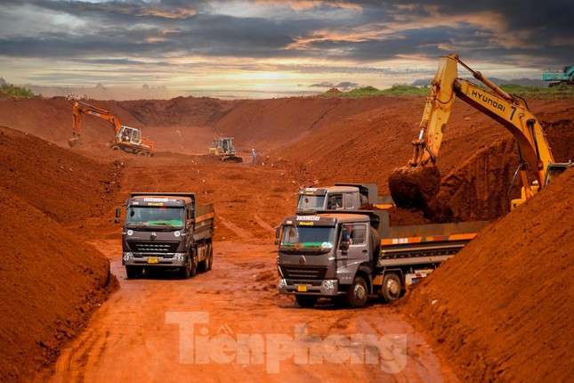 Tiến độ thực hiện các dự án thành phần chính ở sân bay Long Thành đã chậm so với yêu cầu.