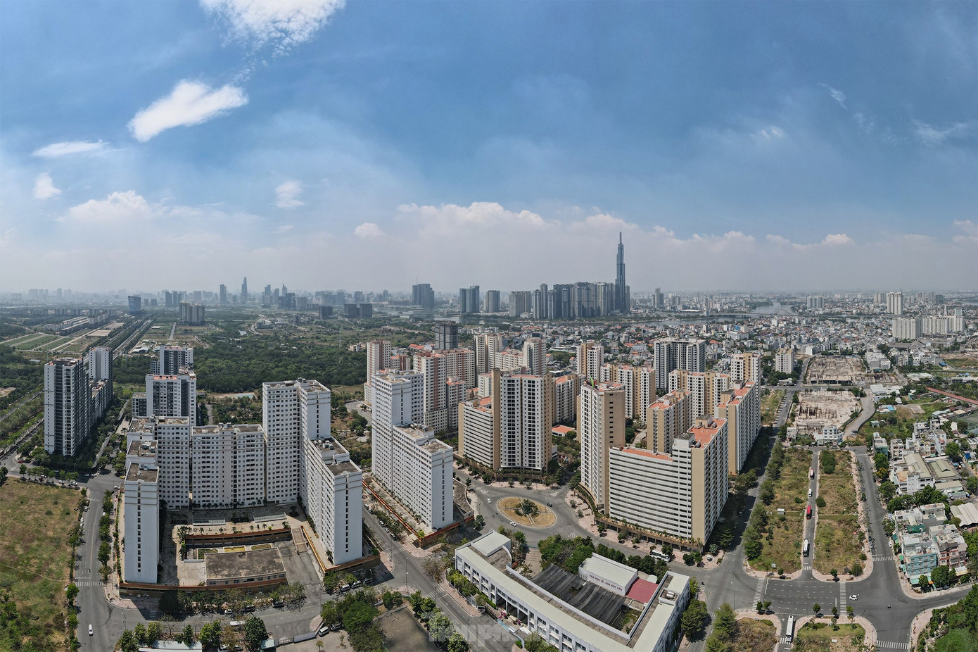 Khu tái định cư Bình Khánh ở TP Thủ Đức, TPHCM đang bị bỏ hoang vì người dân không mặn mà.