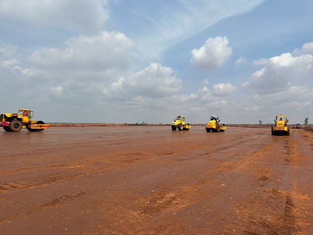 Sân bay Long Thành sẽ phục vụ 90% là khách quốc tế của khu vực Đông Nam Bộ và chỉ 10% nội địa.