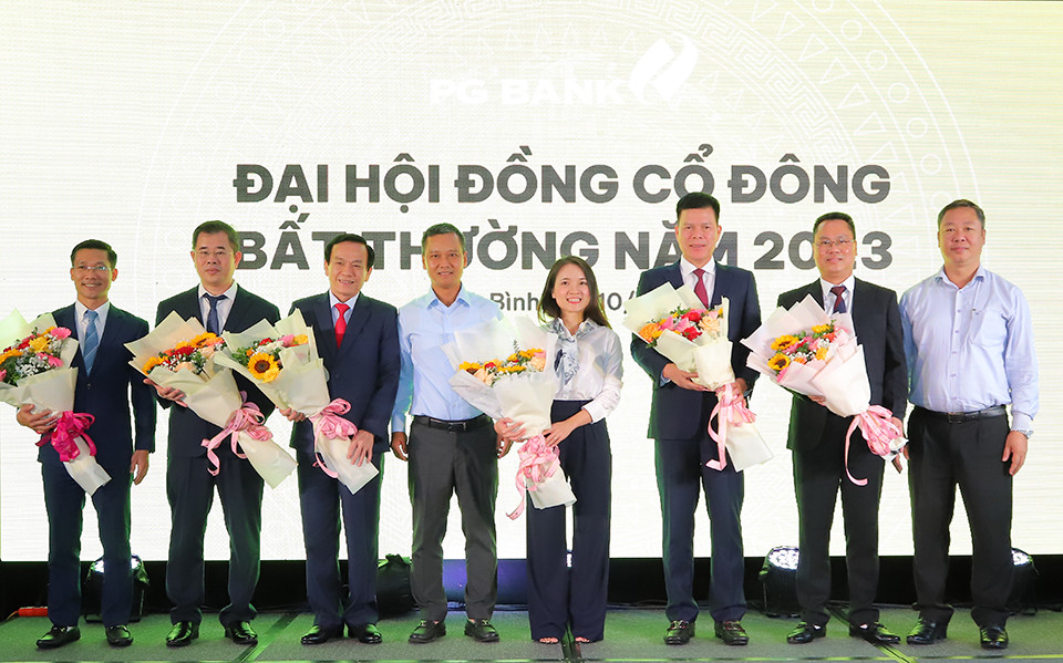 Hội đồng quản trị mới của PG Bank nhiệm kỳ 2020 - 2025. Hội đồng quản trị mới của PG Bank nhiệm kỳ 2020 - 2025.