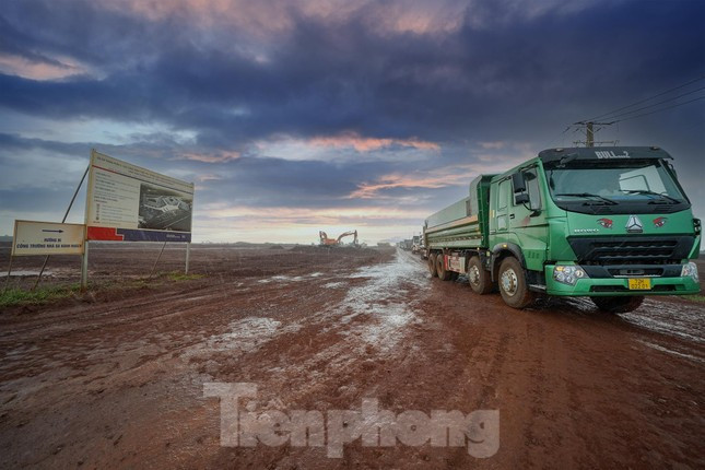 Trong quá trình đấu thầu lần 2, ACV đã phát hành hồ sơ và dự kiến đến ngày 12/6 các nhà thầu sẽ nộp hồ sơ.