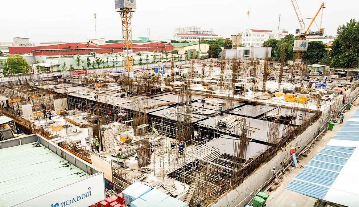 HoREA đề nghị Ngân hàng Nhà nước chỉ đạo các ngân hàng thương mại xem xét giảm lãi suất cho vay thực chất hơn. HoREA đề nghị Ngân hàng Nhà nước chỉ đạo các ngân hàng thương mại xem xét giảm lãi suất cho vay thực chất hơn.