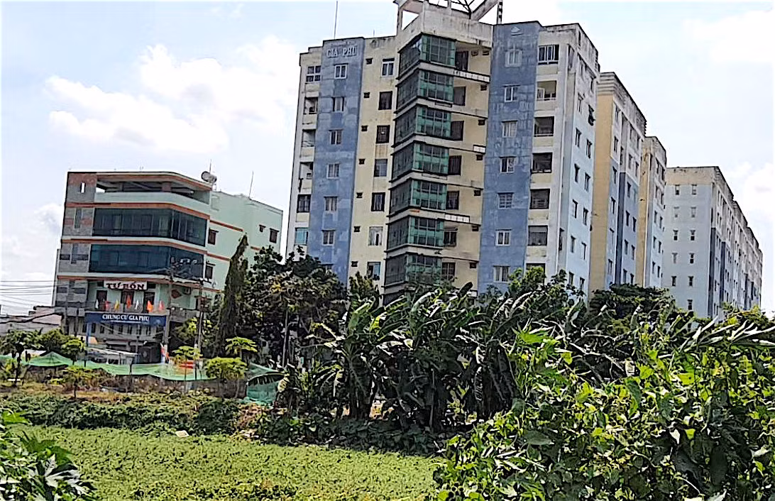 Chung cư Gia Phú bị chủ đầu tư đem sổ hồng bán cho nhiều người.