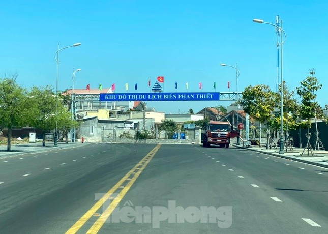 Số tiền mà tỉnh Bình Thuận đã áp thu đối với dự án Khu đô thị du lịch biển Phan Thiết thấp hơn khoảng 1.900 tỷ đồng so với kết luận của Hội đồng định giá tài sản trong tố tụng hình sự cấp Bộ.