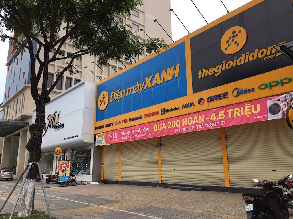 Thế giới Di động liên tiếp mua lại cổ phiếu ESOP từ nhân viên nghỉ việc trong bối cảnh số lượng lao động tại công ty bị cắt giảm mạnh và hoạt động kinh doanh gặp nhiều khó khăn.