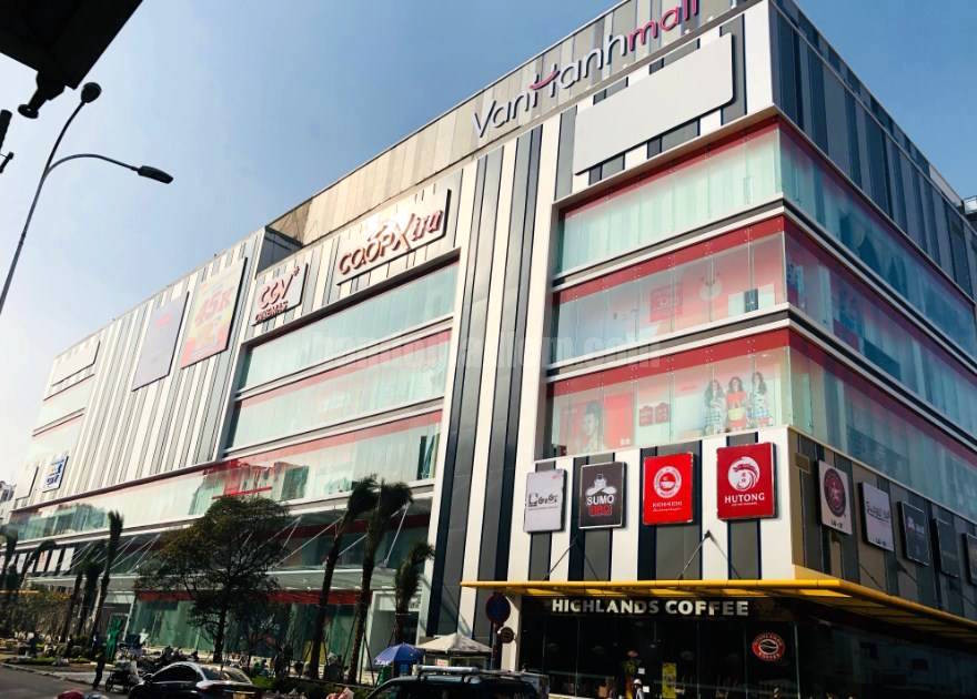 Vạn Hạnh Mall trên đường Sư Vạn Hạnh, quận 10, TPHCM được đánh giá là thành công của Kido.