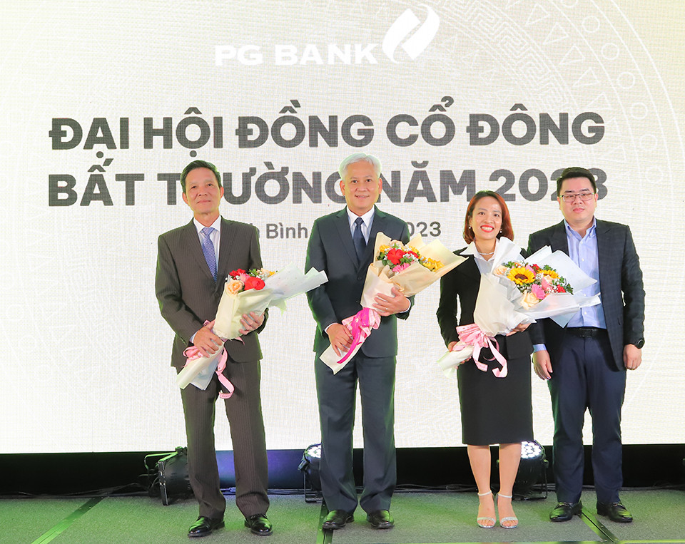 Ban Kiểm soát mới của PG Bank nhiệm kỳ 2020 - 2025. Ban Kiểm soát mới của PG Bank nhiệm kỳ 2020 - 2025.