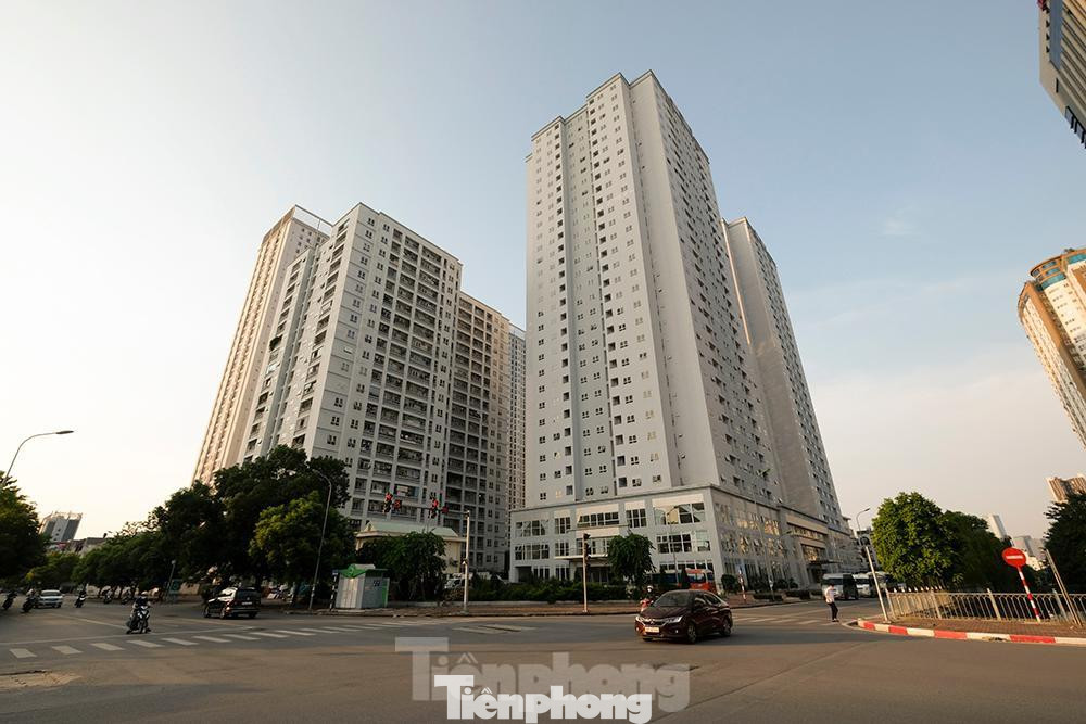 HoREA cho rằng, nguồn cung nhà ở xã hội, nhà giá rẻ cho công nhân sẽ tăng trưởng trong năm 2022. HoREA cho rằng, nguồn cung nhà ở xã hội, nhà giá rẻ cho công nhân sẽ tăng trưởng trong năm 2022.