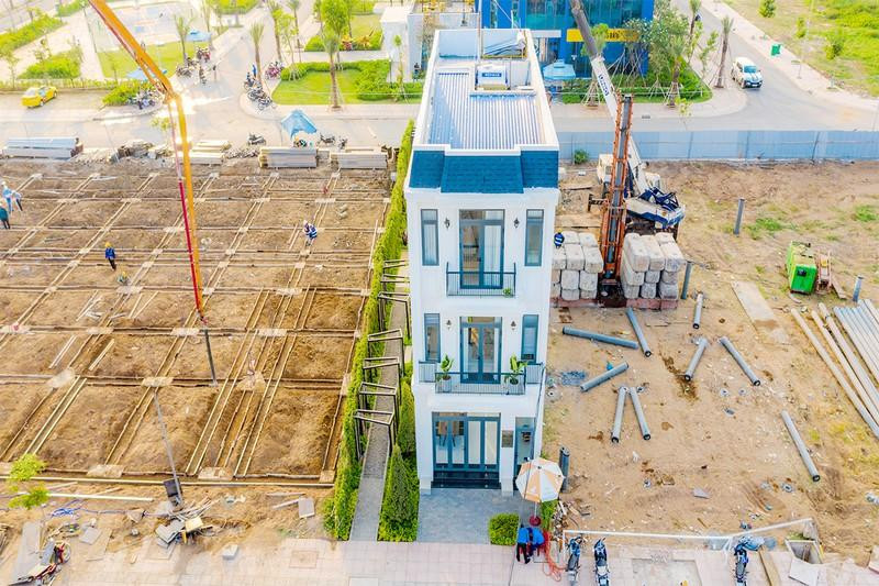 Sau lệnh của Bộ Tài chính, các tỉnh ra văn bản siết chặt các trường hợp chuyển nhượng nhà đất, BĐS mà giá kê khai trên hợp đồng thấp hơn giá chuyển nhượng thực tế. (Ảnh minh họa: Internet) Sau lệnh của Bộ Tài chính, các tỉnh ra văn bản siết chặt các trường hợp chuyển nhượng nhà đất, BĐS mà giá kê khai trên hợp đồng thấp hơn giá chuyển nhượng thực tế. (Ảnh minh họa: Internet)