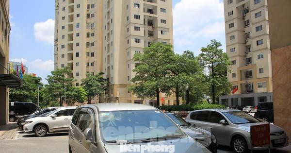 Từ tháng 2/2022, nếu chủ đầu tư nhà chung cư lựa chọn đơn vị quản lý vận hành nhà chung cư không đủ điều kiện, năng lực theo quy định; bán, cho thuê chỗ để xe ô tô trong nhà chung cư không đúng quy định sẽ bị phạt tiền từ 80 -100 triệu đồng.