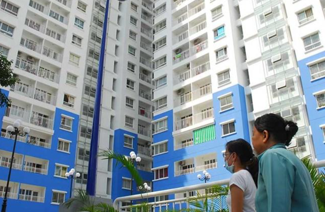 Đa số người Việt muốn mua nhà, hơn nửa trong số đó muốn mua trong 2 năm tới, tuy nhiên họ đang rất băn khoăn vì giá nhà quá cao. Đa số người Việt muốn mua nhà, hơn nửa trong số đó muốn mua trong 2 năm tới, tuy nhiên họ đang rất băn khoăn vì giá nhà quá cao.