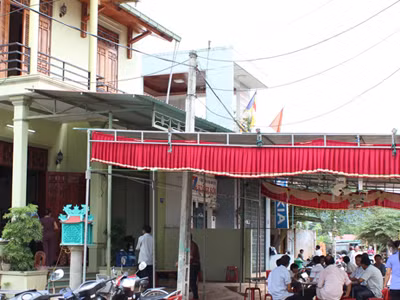 Ngôi nhà nạn nhân, nơi xảy ra sự việc