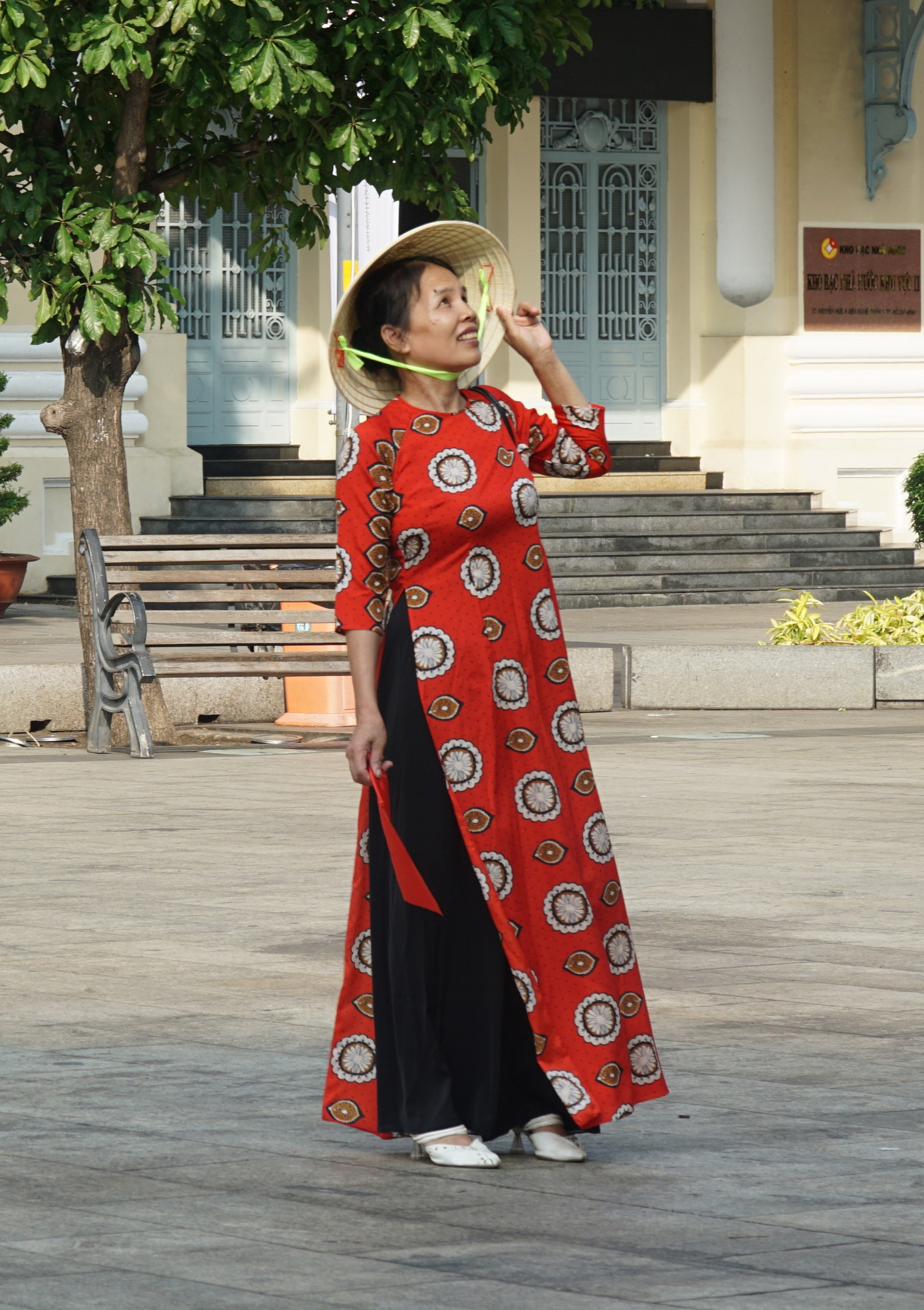 Vẻ đẹp giản dị của một phụ nữ trung tuổi.