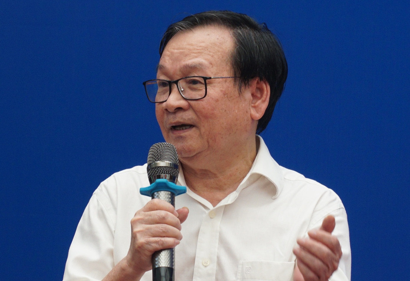 Nhà văn Nguyễn Nhật Ánh chia sẻ với bạn đọc