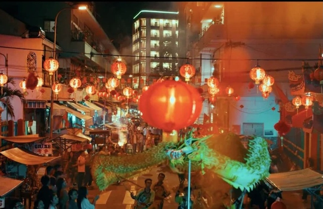 Cảnh náo nhiệt tại Chợ Lớn Cảnh náo nhiệt tại Chợ Lớn