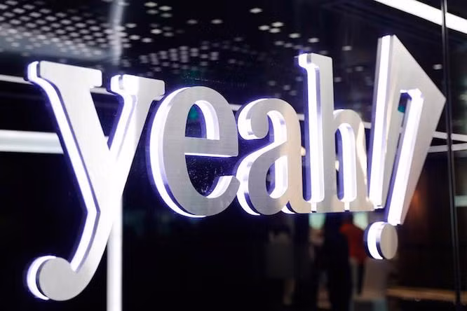 Công ty CP Tập đoàn Yeah1 vay gần 190 tỷ đồng từ 3 cá nhân. Ảnh: VnEconomy. Công ty CP Tập đoàn Yeah1 vay gần 190 tỷ đồng từ 3 cá nhân. Ảnh: VnEconomy.